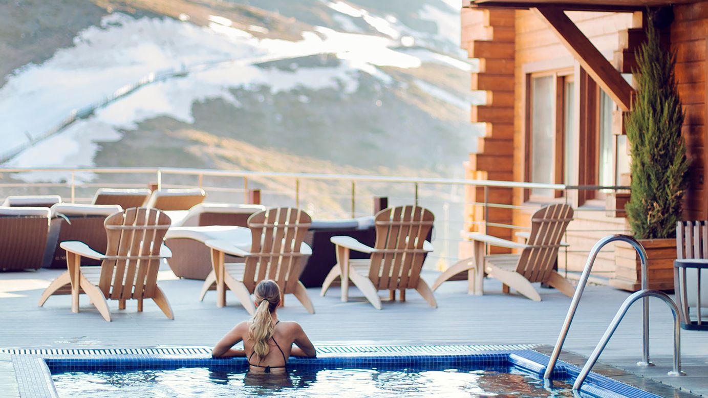<strong>El Lodge: </strong>Located in Southern Spain's Sierra Nevada, El Lodge boasts private hot tubs as well as an in-house restaurant that serves up organic caviar.
