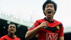 MANCHESTER, ENGLAND - MARCH 21:  Ji-Sung Park of Manchester United celebrates after scoring the winning goal with team mate Nani during the Barclays Premier League match between Manchester United and Liverpool at Old Trafford on March 21, 2010 in Manchester, England.  (Photo by Michael Regan/Getty Images)