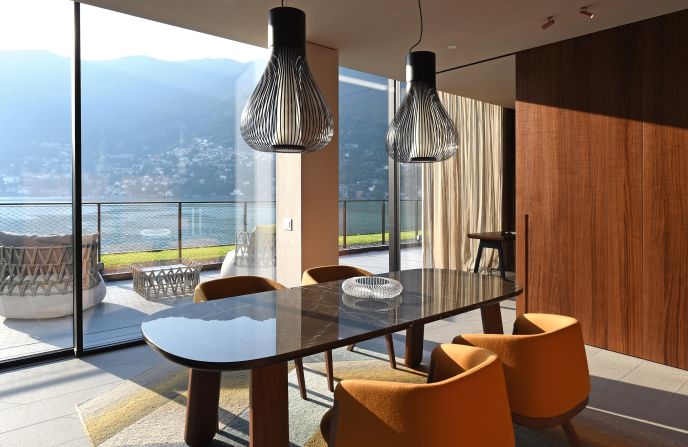 <strong>Il Sereno:</strong> The design is a real departure from the faux renaissance and neoclassic styles popular around Lake Como.