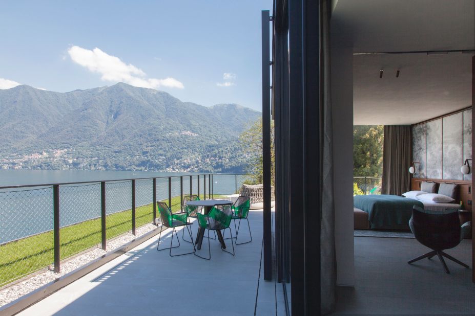 <strong>Il Sereno: </strong>The fourth-floor penthouse at Il Sereno offers a tranquil indoor/outdoor space overlooking Italy's Lake Como.