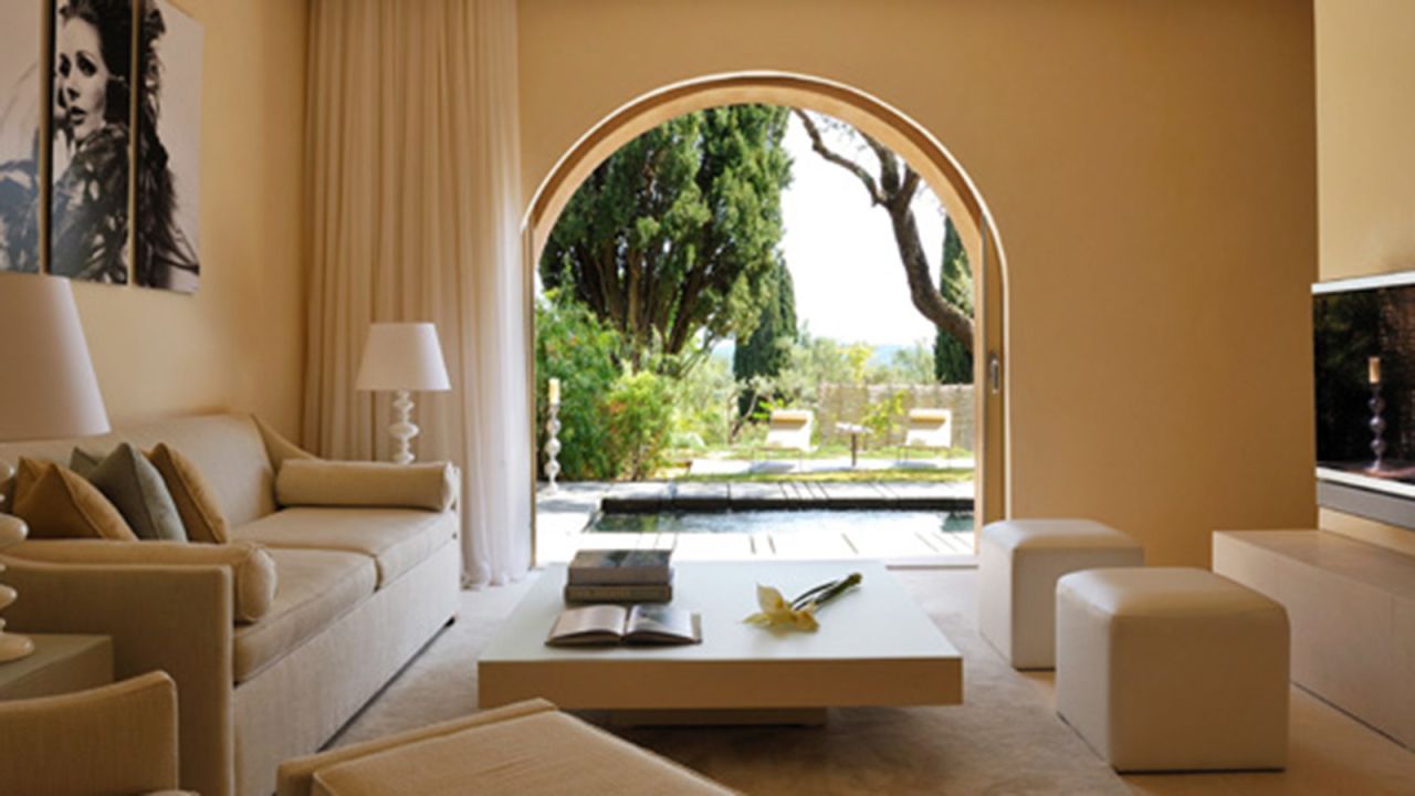 The airy, elegant Muse Hotel