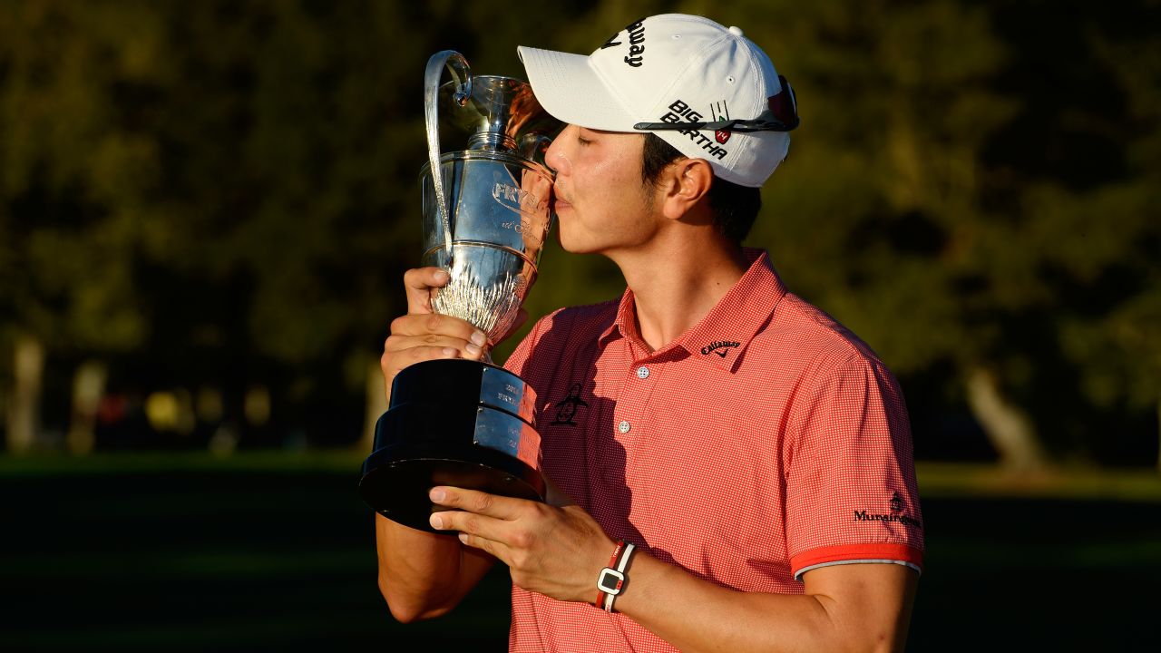 Sang-moon Bae celebrates winning the Frys.com open in 2015.