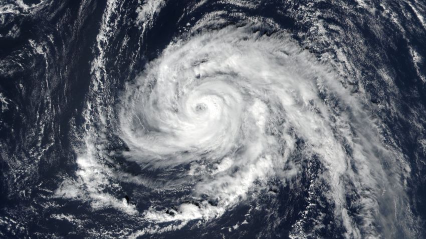 15:12 UTC; Hurricane Ophelia (17L) in the Atlantic Ocean; Satellite: SNPP