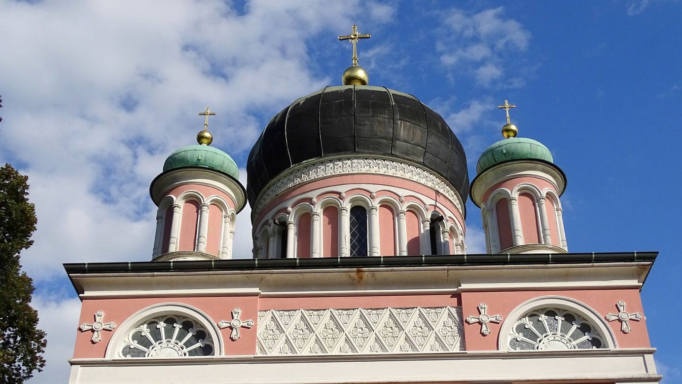 <strong>Alexander Nevsky Memorial Church:</strong> This Russian Orthodox building is sometimes called "the pink church."