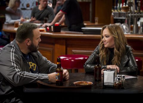 Rejoice "King of Queen" fans. Leah Remini reunites with Kevin James by officially joining the cast of "Kevin Can Wait" for its second season. 