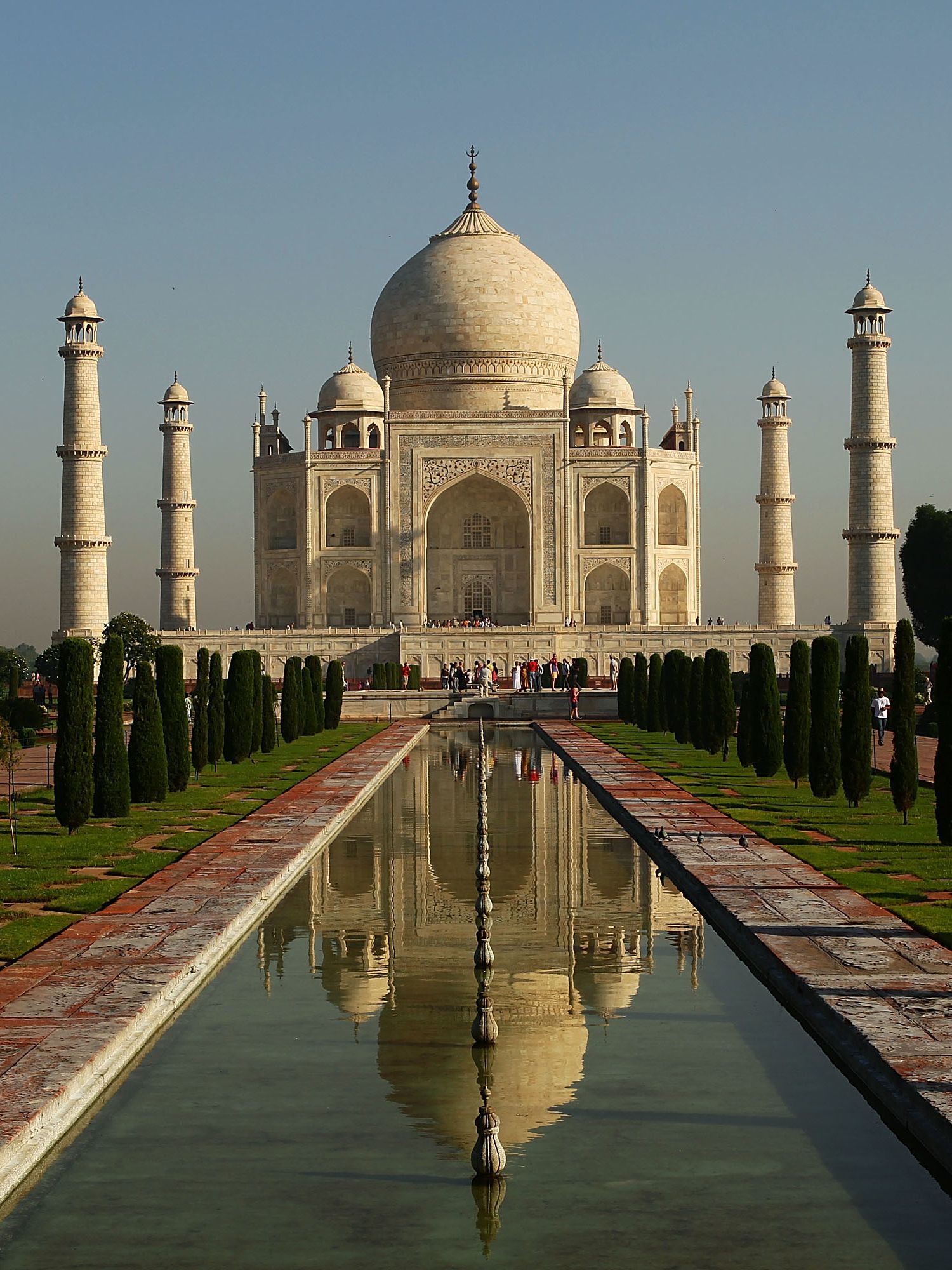 171017153620 The Taj Mahal General View ?q=w 1500,h 2000,x 750,y 0,c Crop