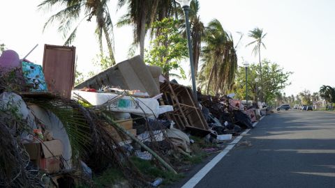 01 Levittown Puerto Rico 1022