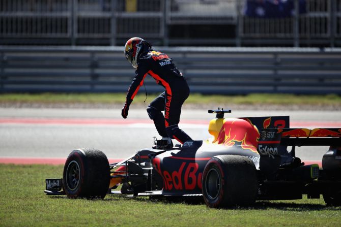 Red Bull Racing's Daniel Ricciardo retires after suffering engine failure on lap 16 of the United States Grand Prix.