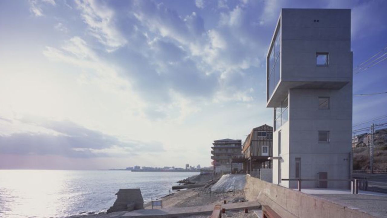The 4x4 house in Kobe.