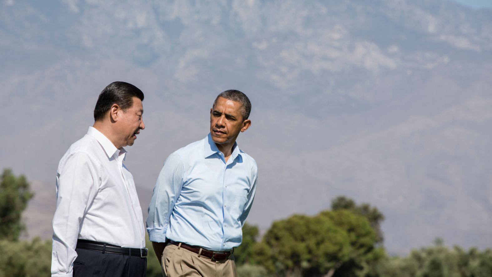 Xi walks with US President Barack Obama before a bilateral meeting in Rancho Mirage, California, in June 2013.
