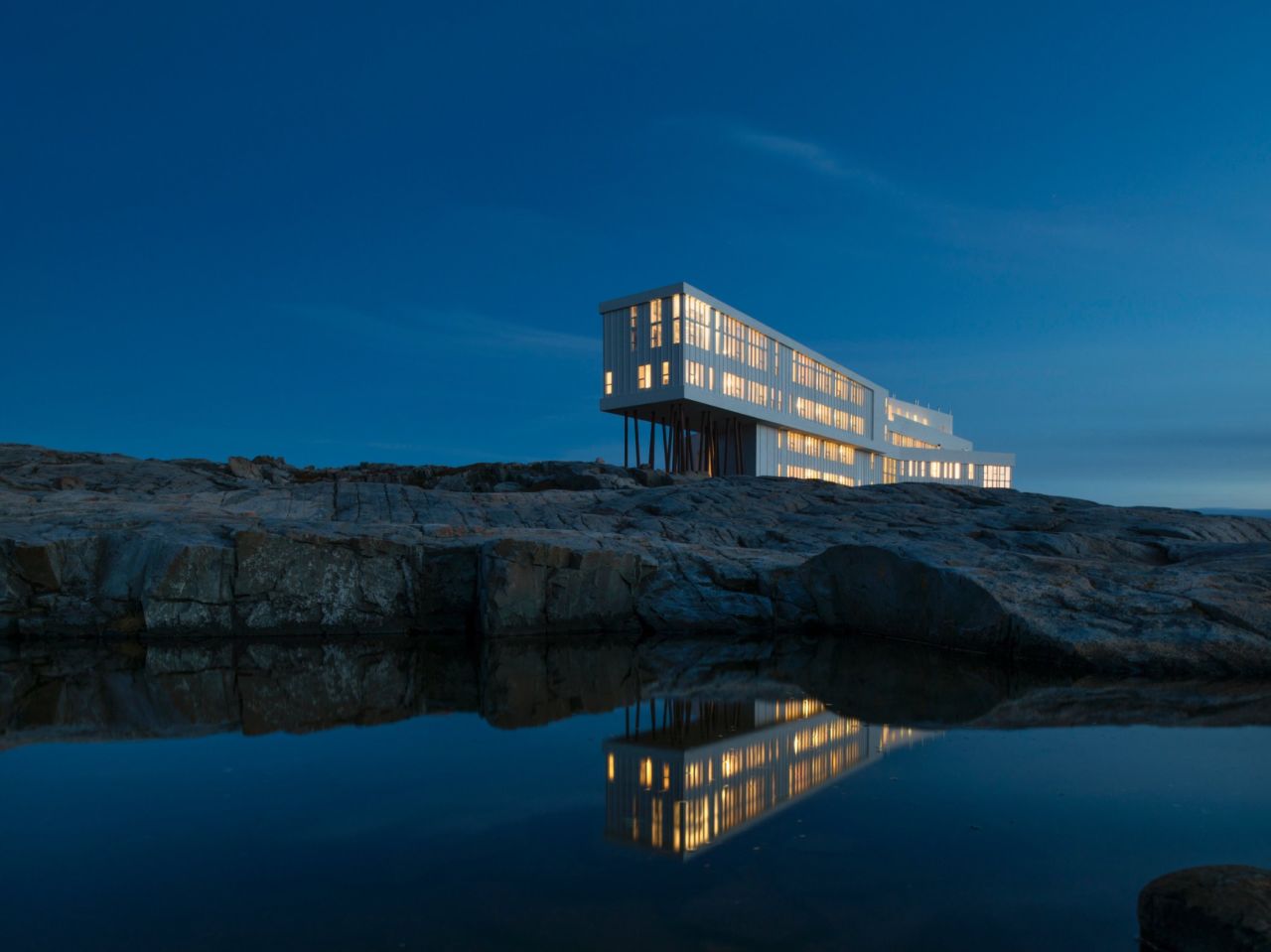 Designed by Norway-based, Newfoundland-born architect Todd Saunders, the Fogo Island Inn is perched on stilts along the North Atlantic coastline. 