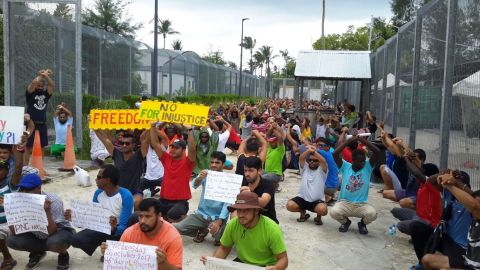 03 manus island PNG protest