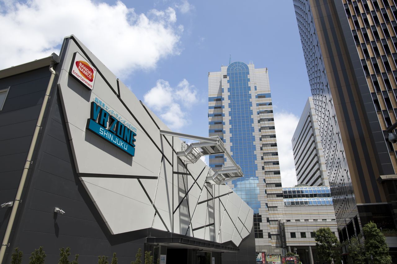 The VR Zone Shinjuku opened in Tokyo in July. It has secured a 3,500 square-meter site for two years, thanks to a redevelopment project.  