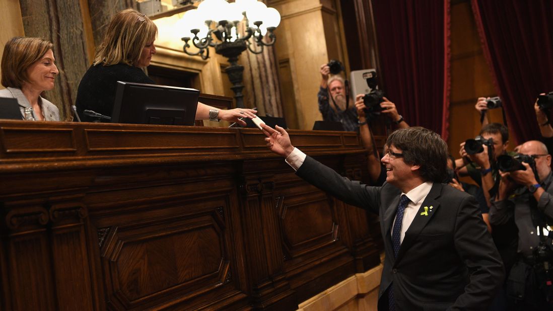 Catalan President Carles Puigdemont casts his vote for independence from Spain at the Generalitat de Catalunya on October 27, 2017, in Barcelona, Spain. Members of the Catalan Parliament voted for independence following a two-day session on how to respond the Spanish government's enacting of Article 155, which would curtail Catalan autonomy. 