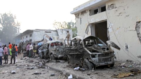 A car bomb attack in Mogadishu, Somalia, on Saturday left at least 10 dead, police said.