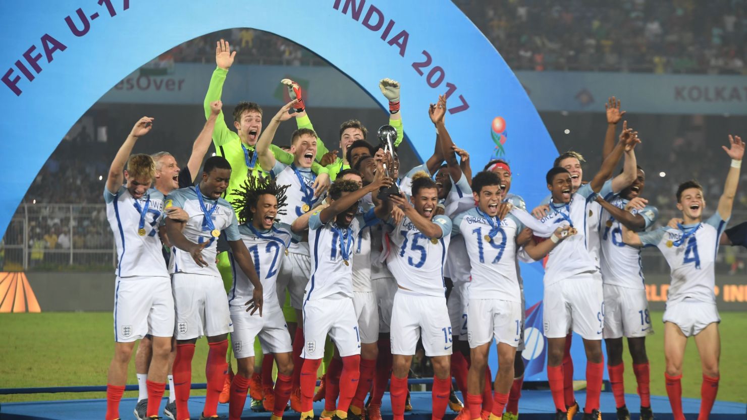 England lift their trophy after winning the Under-17 World Cup final.