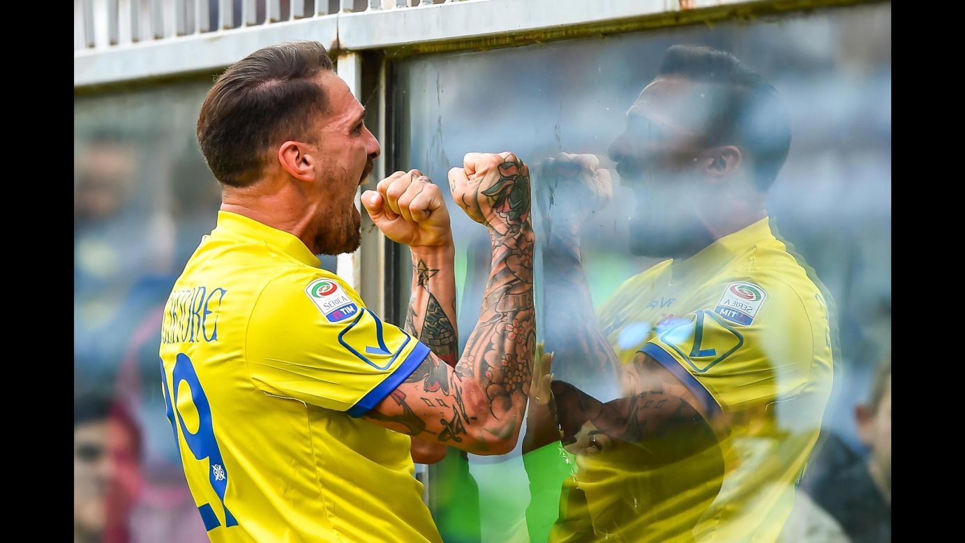 Chievo's Fabrizio Cacciatore celebrates a goal during an Italian league match at Sampdoria on Sunday, October 29. It was the only goal for his team, however, as Sampdoria won 4-1.