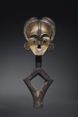 Although the Vérité family acquired most of their collection during the 1930s, it was not shown to the public until 1950. This Kota-Ndassa reliquary figure from Gabon is estimated at 80,000 to 100,000 euros ($93,000 to $116,000).