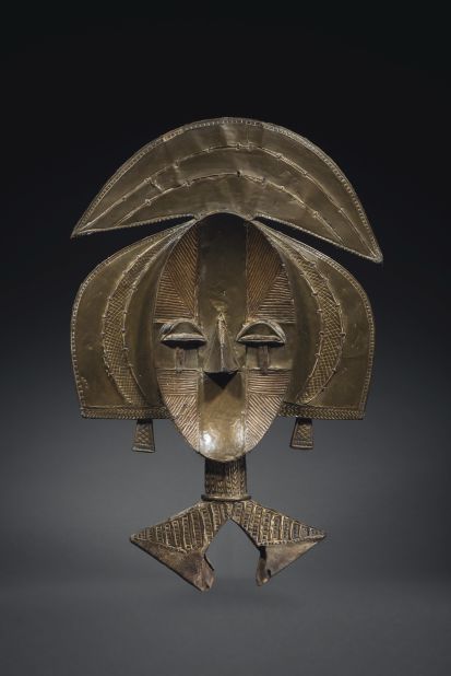 Some pieces in the auction haven't seen the light of day for decades. This Kota-Ndassa reliquary figure from Gabon could sell for up to 60,000 euros ($70,000).