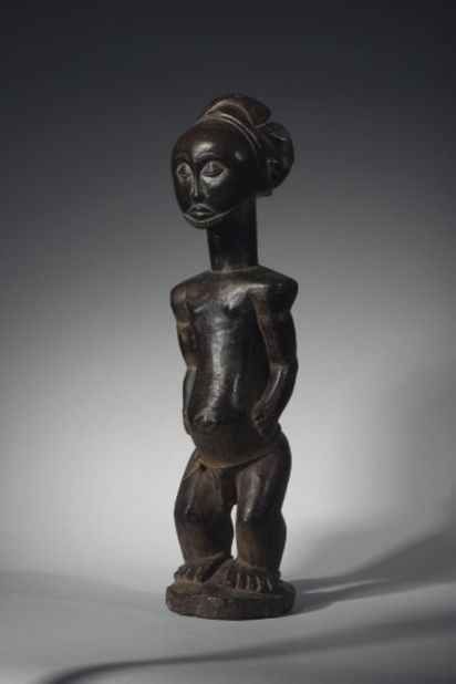 This Hemba figure from the Democratic Republic of Congo was part of a 1935 exhibition at New York's Museum of Modern Art, before it was bought by Vérité. It's estimated at 150,000 to 200,000 euros (about $170,000 to $240,000).