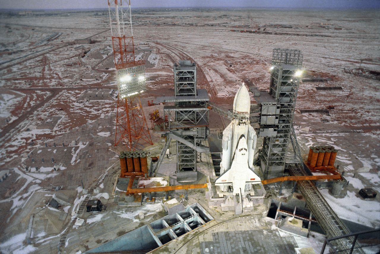 The Buran on the Baikonur launch pad in November 1988.