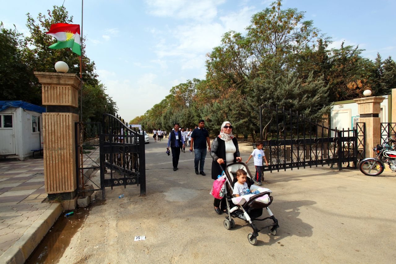 Supporters and runners enjoyed and rested at the Sami Abdulrahman Park after the race.