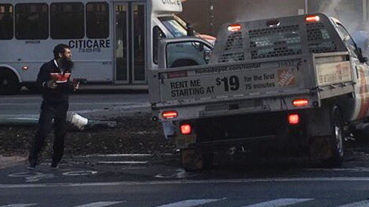 An image taken from Twitter shows what appears to be the suspect in the attack in Manhattan on Tuesday, October 31, according to a senior law enforcement official who was shown the image.