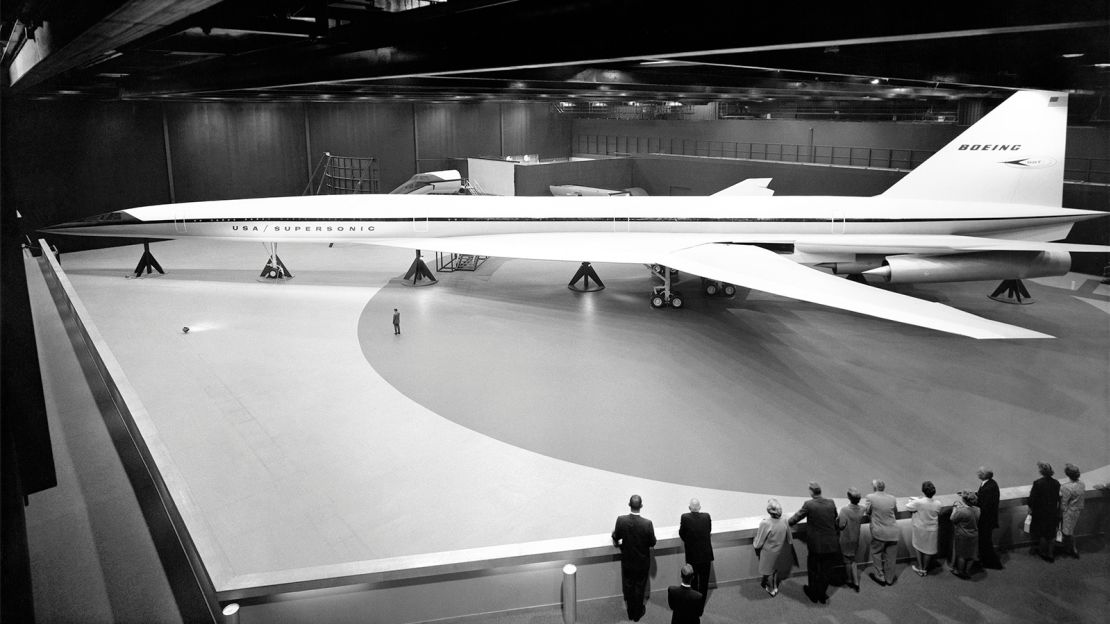 A full-scale mockup of the Boeing 2027 SST in 1969