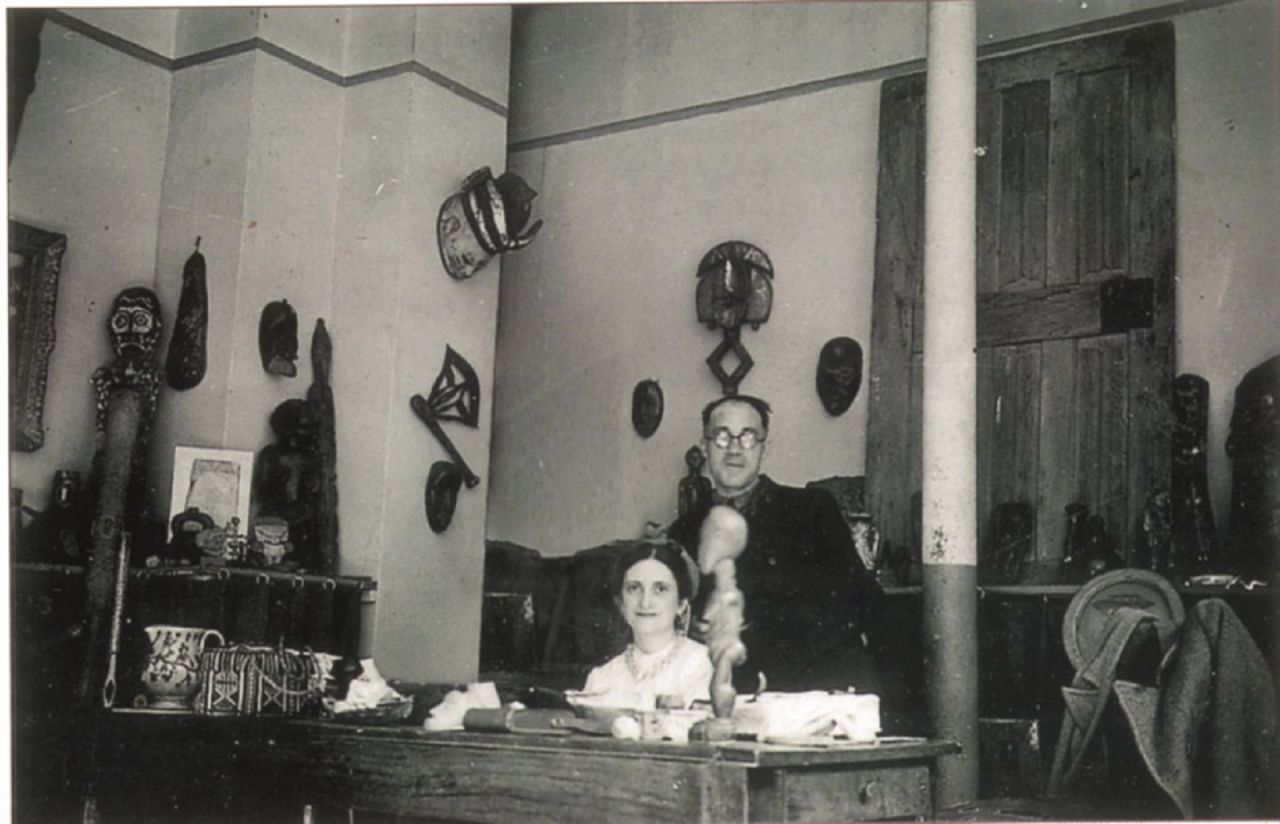 Suzanne and Pierre Vérité at the galerie Carrefour, around 1945.