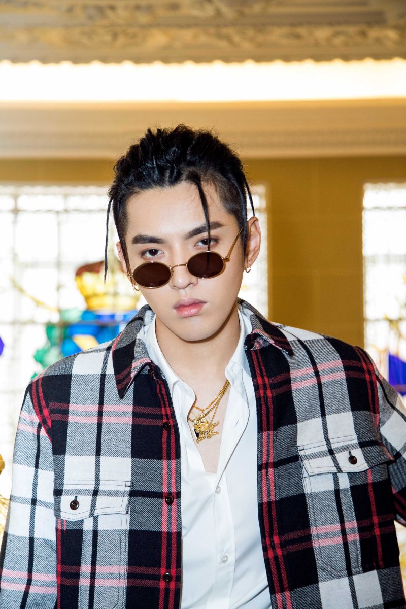 Burberry x hotsell kris wu juice