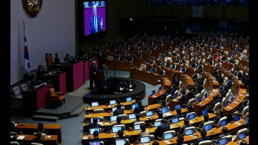 President Trump speech in South Korea. ## CLEAN AIR VERSION WITH SPANISH TRANSLATION.