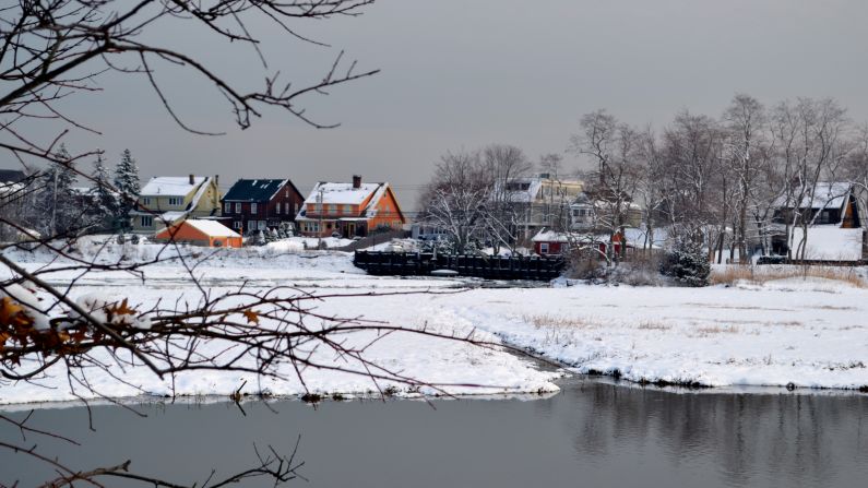 <strong>Delamar, Southport, Connecticut: </strong>Southport is a coastal New England village complete with clapboard-shuttered stately homes, cobblestone streets and family-run shops. The Delamar Southport is just minutes from the Long Island Sound's serene beaches. Click through the gallery for more great winter beach getaways in the USA and beyond: