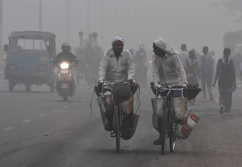 Delhi Pollution Crisis Prompts City-wide Emergency Measures | CNN