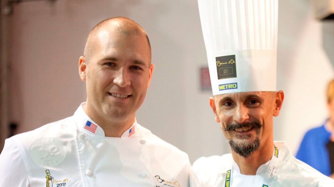 <strong>Current champion:</strong> 2017 winner Mathew Peters with chef Enrico Crippa, who is president of the Italian academy.<br /> 