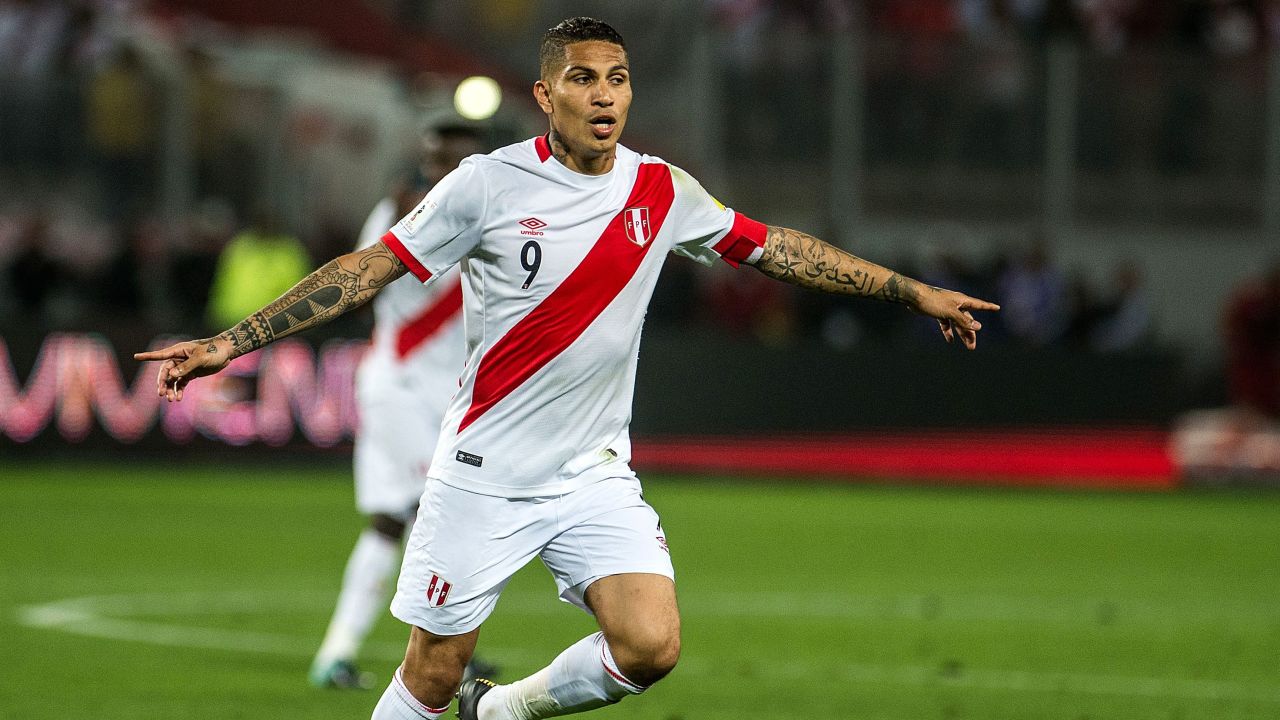 Peru's Paolo Guerrero celebrates after scoring against Colombia during their 2018 World Cup qualifier football match in Lima, on October 10, 2017. / AFP PHOTO / Ernesto BENAVIDES        (Photo credit should read ERNESTO BENAVIDES/AFP/Getty Images)