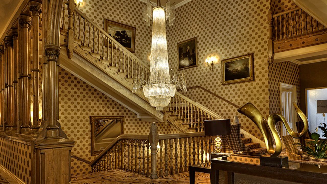 <strong>World's Best Classic Hotel -- The Chester Grosvenor, UK:</strong> The Chester Grosvenor has 68 bedrooms and eight luxurious suites, all individually designed. 