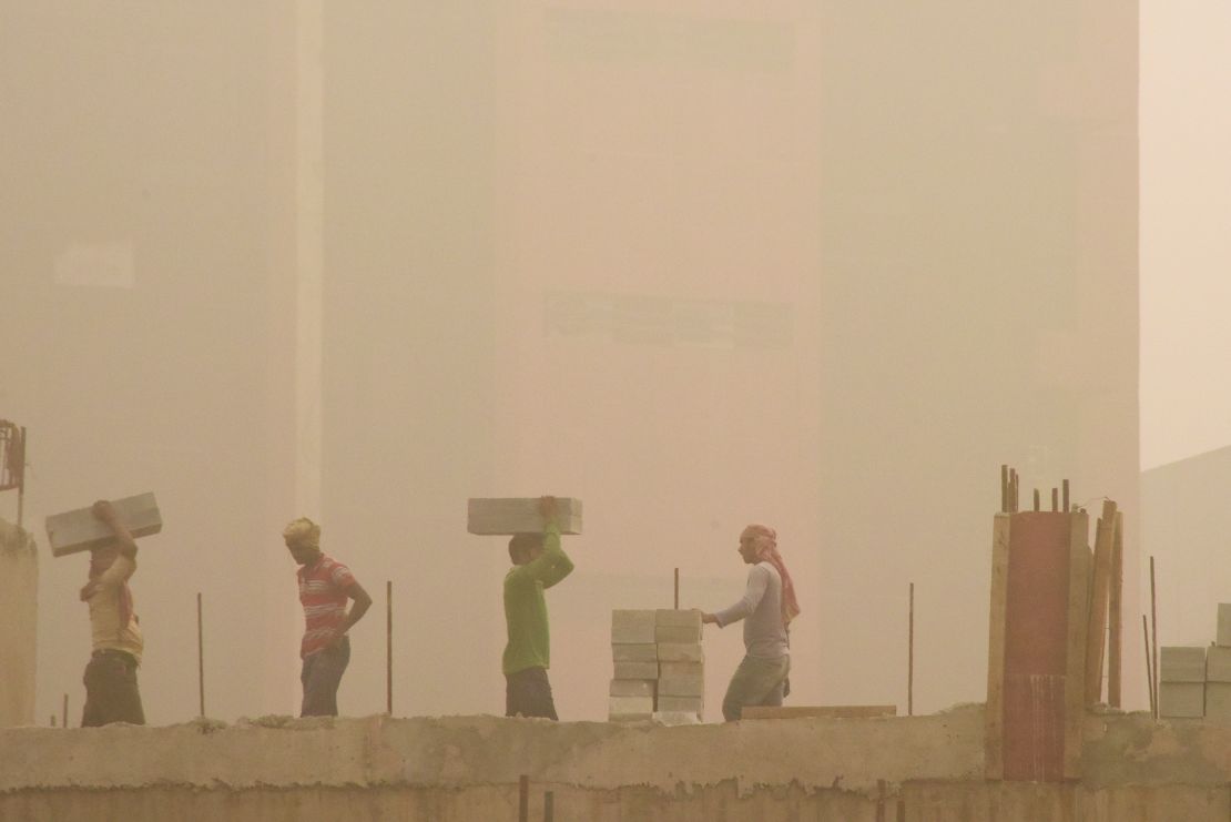 The Delhi government has suspended all civic construction projects as part of several emergency measures intended to help tackle the pollution crisis.