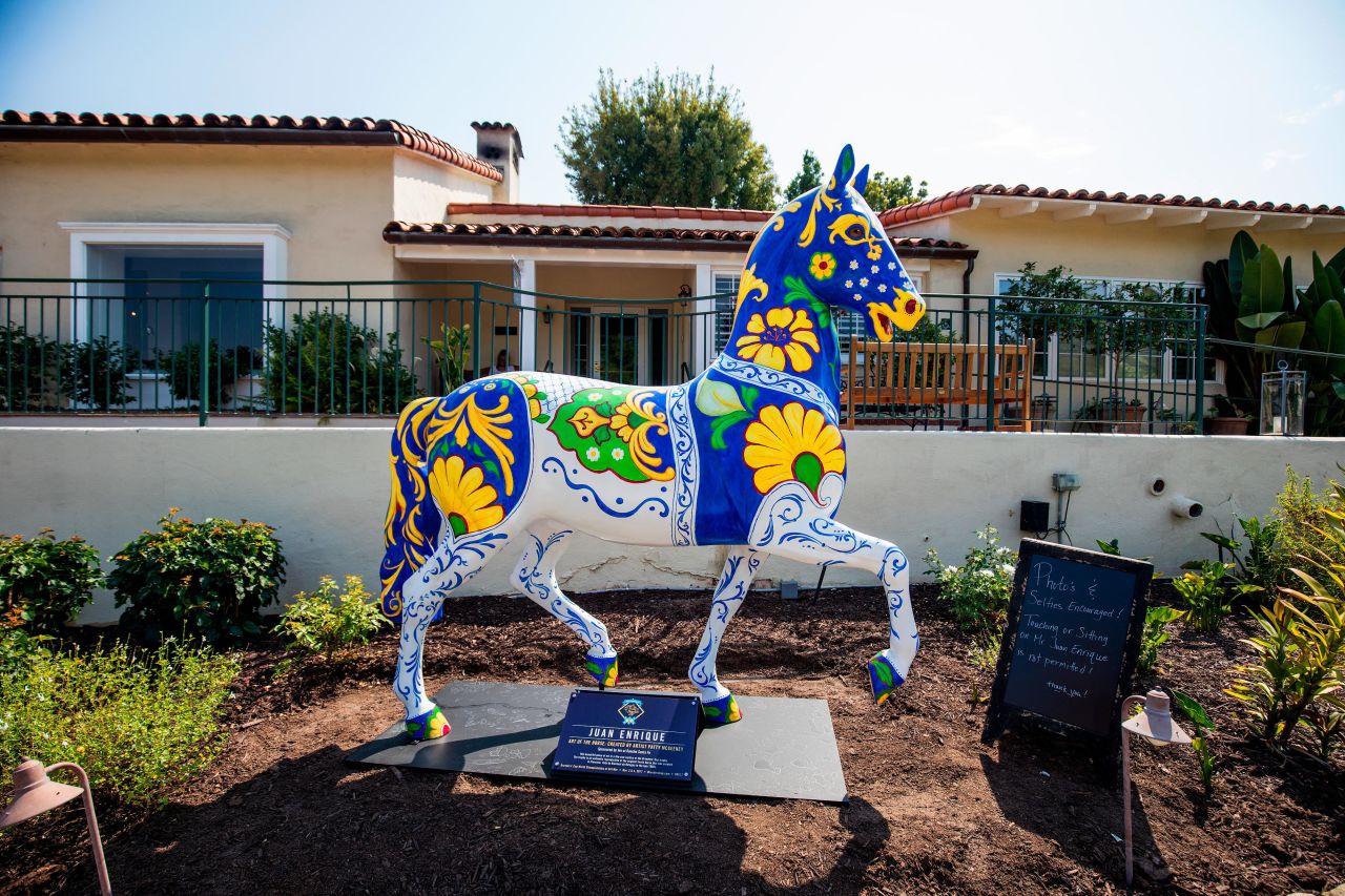 Made of fiberglass and standing at 7-feet high and 7-feet long, the statues are replicas of the horse atop the Breeders' Cup trophy.