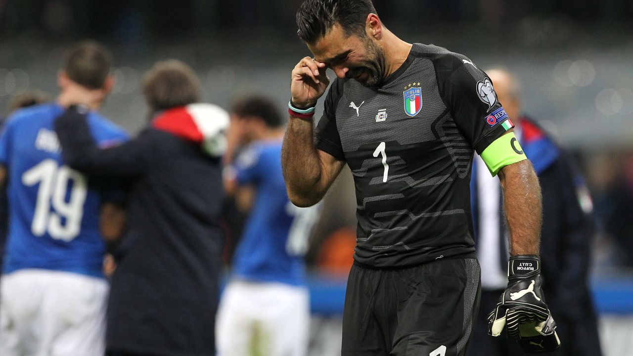 Buffon cries after Italy is eliminated 