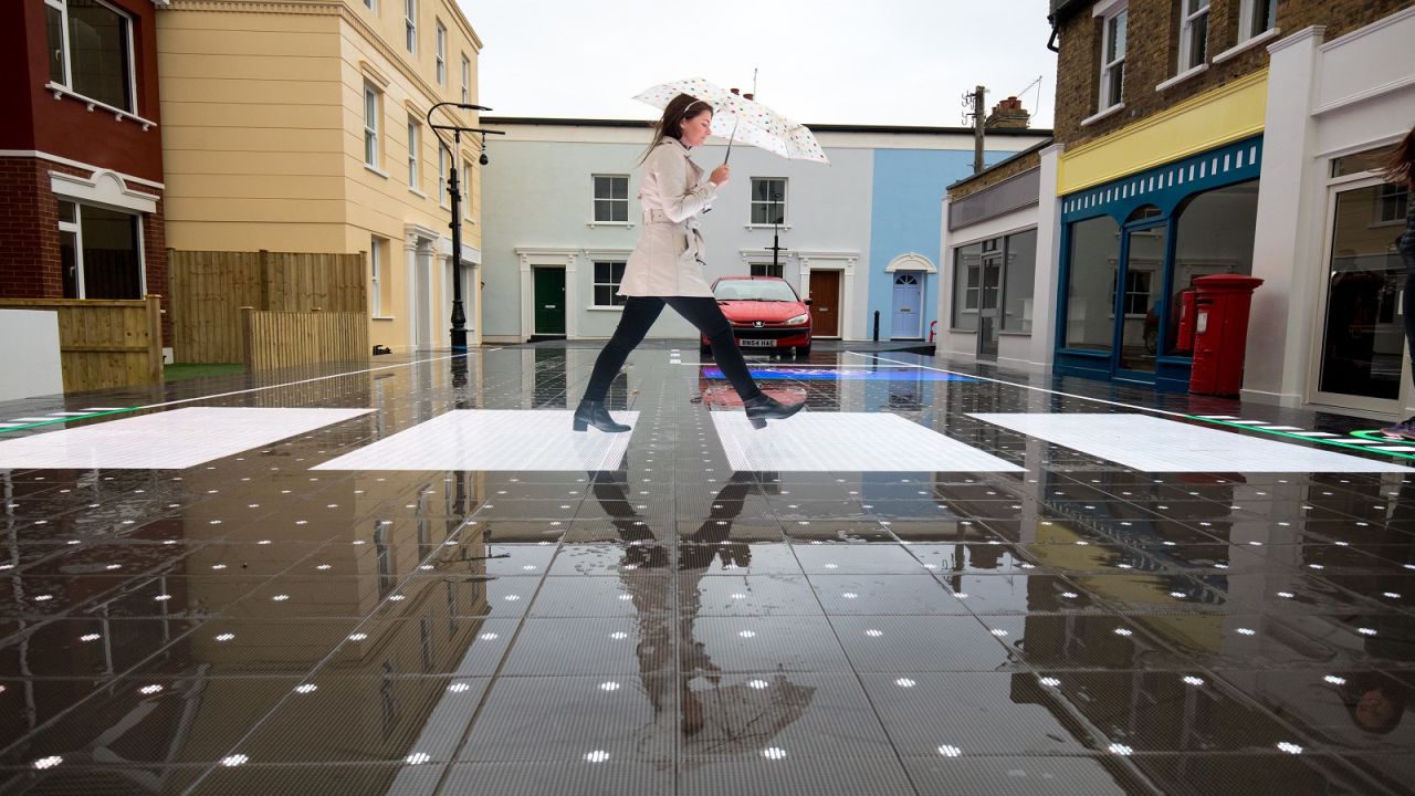 The crossing has a non-slip, waterproof surface.
