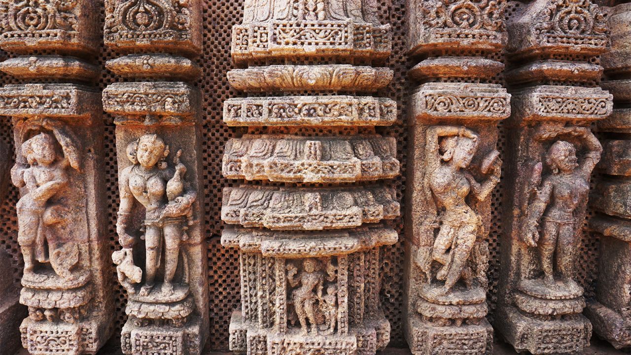 <strong>Konark Sun Temple: </strong>Odisha's 13th-century Sun Temple, a UNESCO World Heritage Site famed for its erotic carvings, is one of India's architectural highlights.