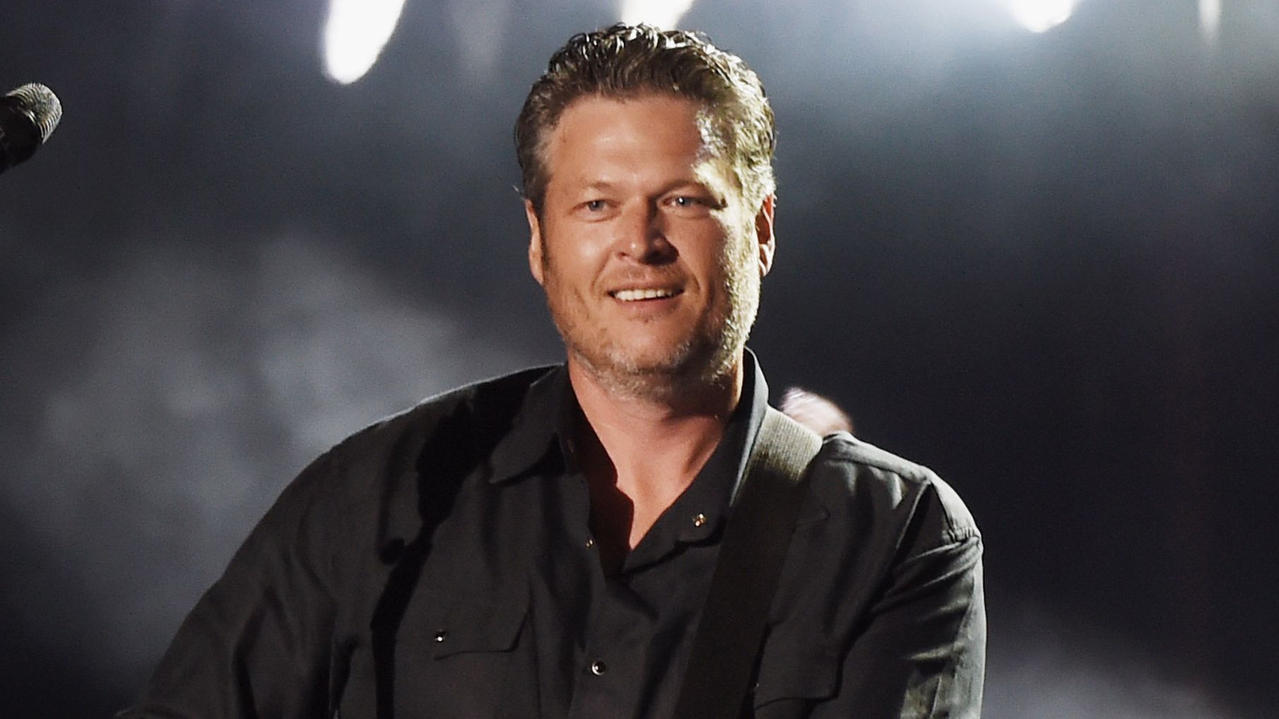 NFL - Blake Shelton has his popcorn ready 