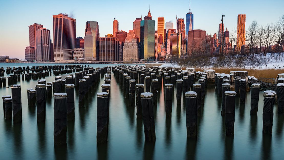 Brooklyn Bridge Park winter