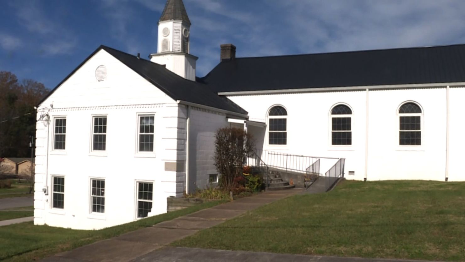 Tellico Plains, Tennessee, police say a weapon accidentally went off during a church discussion on gun safety, two people were injured in the incident