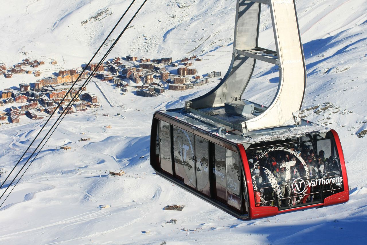 <strong>World's Best Ski Resort -- Val Thorens, France: </strong>Sitting in vast natural bowl at 2,300 meters, "ValTho" is a favorite for its range of skiing, its convenience and its atmosphere. It's dominated by the Cime de Caron at 3,195 meters.  
