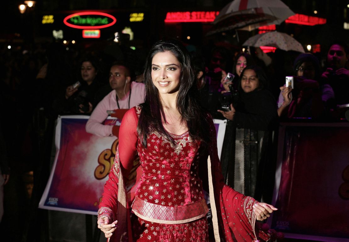 Bollywood star Deepika Padukone attends the world premiere of 'Om Shanti Om' in London's Leicester Square.  
