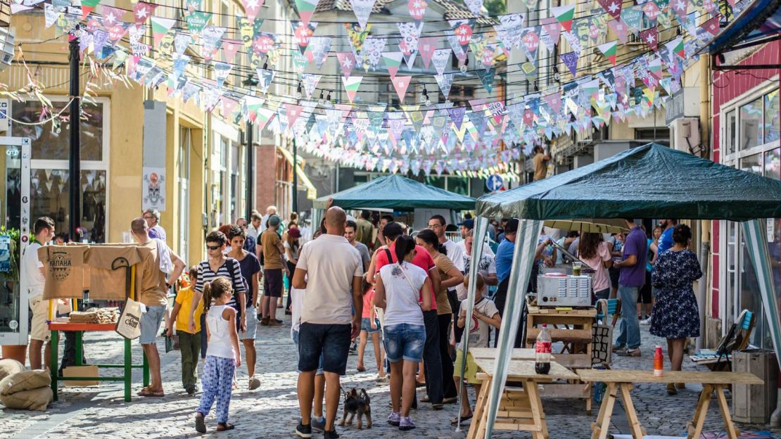 Old Town streets come alive for festivals in fall and summer.