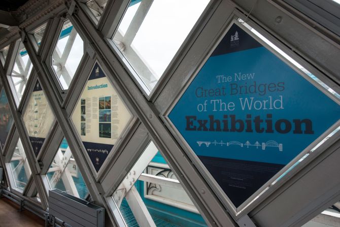 <strong>Stopping traffic</strong>: When Tower Bridge first opened, there were 6,000 bridge lifts in the first year. Now, explains Haines, there's about 1,000 a year. "They used to just use a rope to stop traffic," she says. "Nowadays we have our own set of traffic lights and gates." 