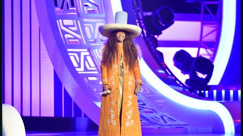 Erykah Badu's recent comments have her in some hot water. 
