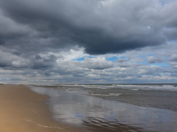 <strong>Holkham, Norfolk:</strong> Holkham Beach, backed by a national nature reserve, looks north into the North Sea and offers sublime winter wandering.